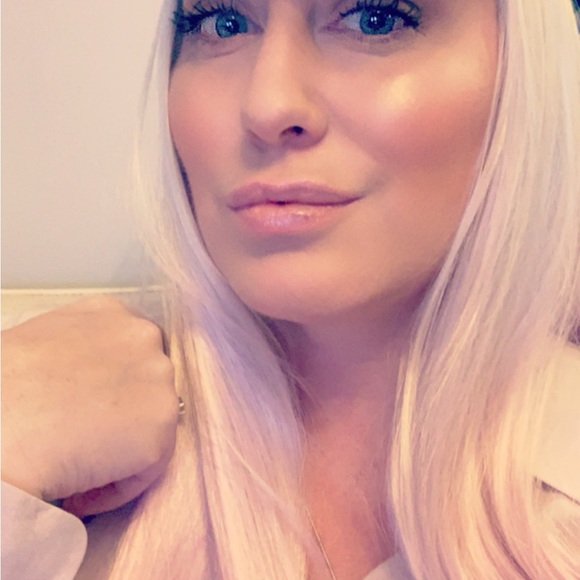 Meet your Posher, Amelia - Picture 7 of 10